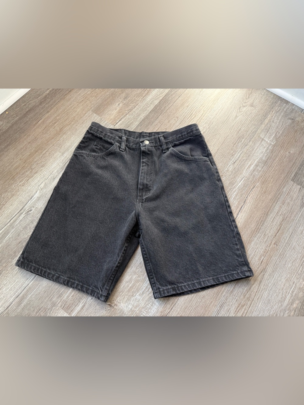 VTG Wrangler Black Denim Shorts Dad Shorts Size 31 32